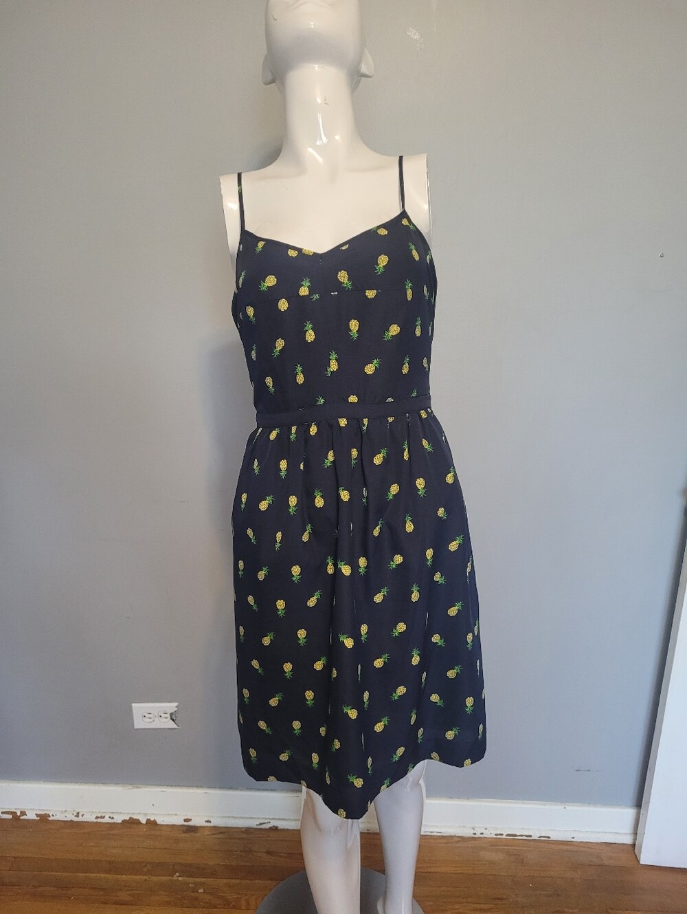 J.Crew Navy Blue Pineapple Print Spaghetti Strap Mini Sundress, VGUC, Size 8 - Picture 2 of 10